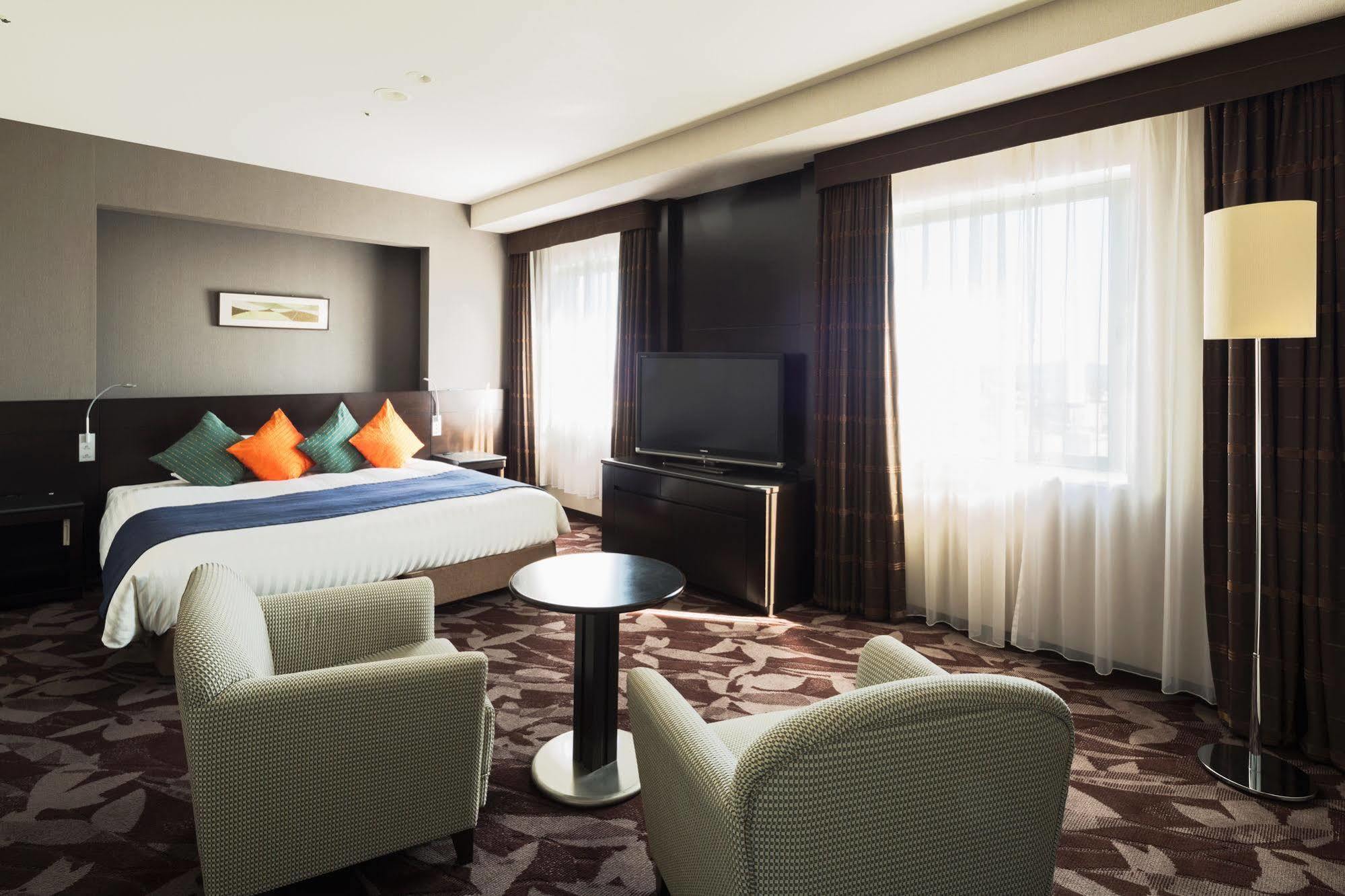 Jr-East Hotel Mets Tachikawa Zewnętrze zdjęcie