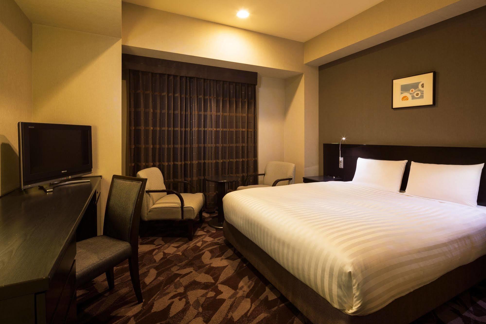 Jr-East Hotel Mets Tachikawa Zewnętrze zdjęcie